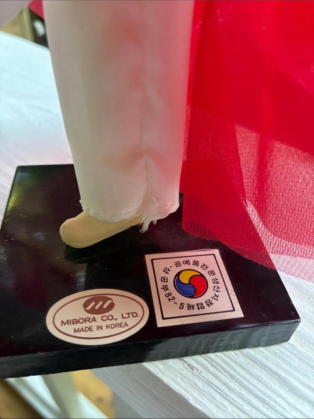 Traditional Korean Fan Dance Doll in Red and Yellow